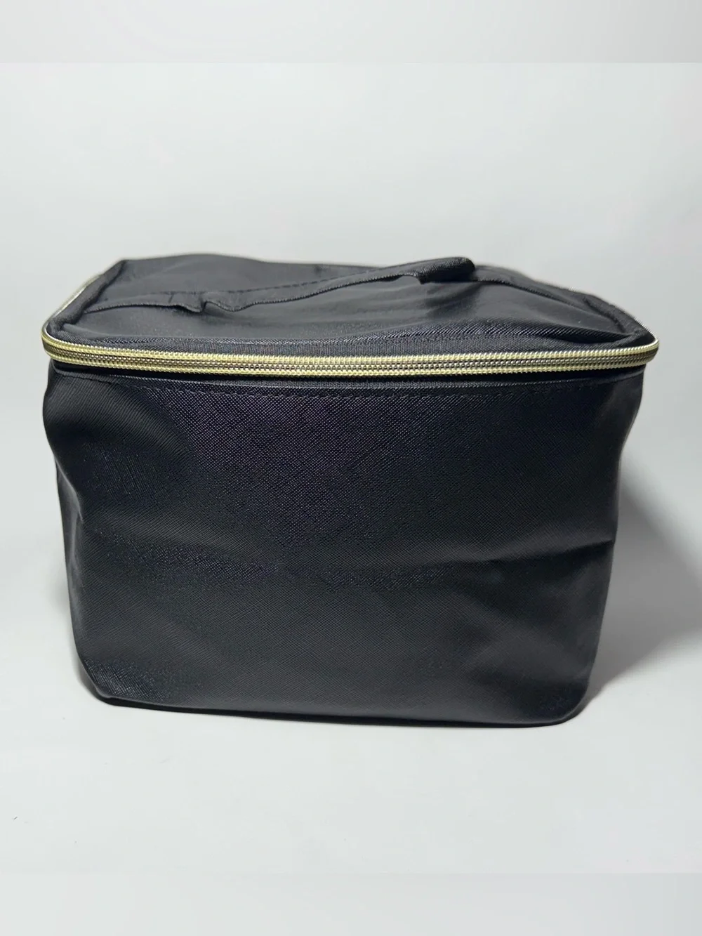 Sassy + Chic Large Black Makeup Bag Travel Toiletry Organizer Case NWT 8x6x5 in